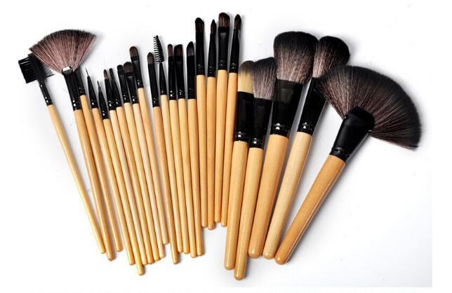 24-Piece Luxe Brush Set